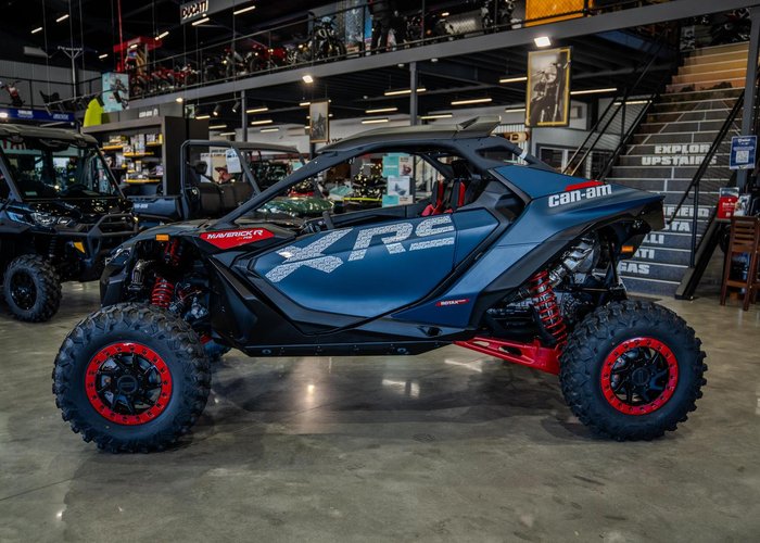 2025 Can-Am MAVERICK R X rs Maverick