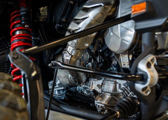 2025 Can-Am MAVERICK R X rs Maverick