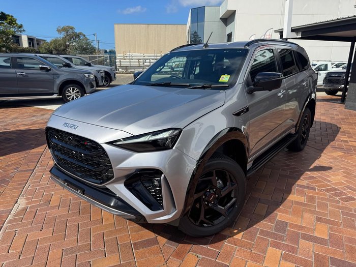 2026 Isuzu MU-X X-TERRAIN