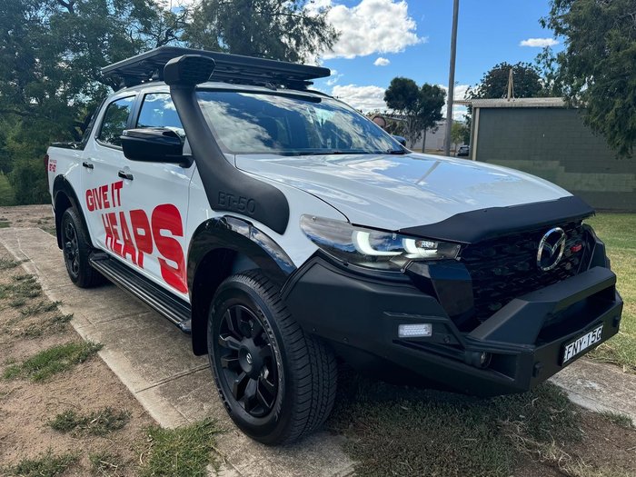 2025 Mazda BT-50 SP