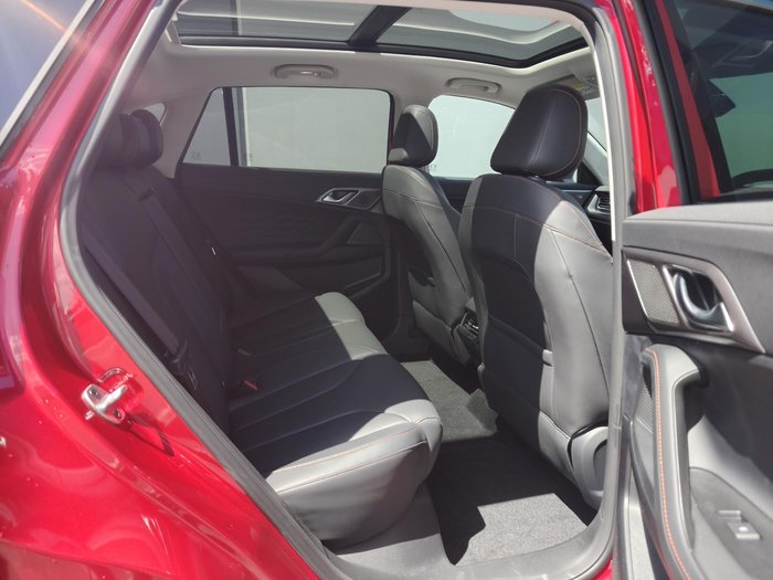 2024 MG HS Essence AS33 MY24.5 Diamond Red