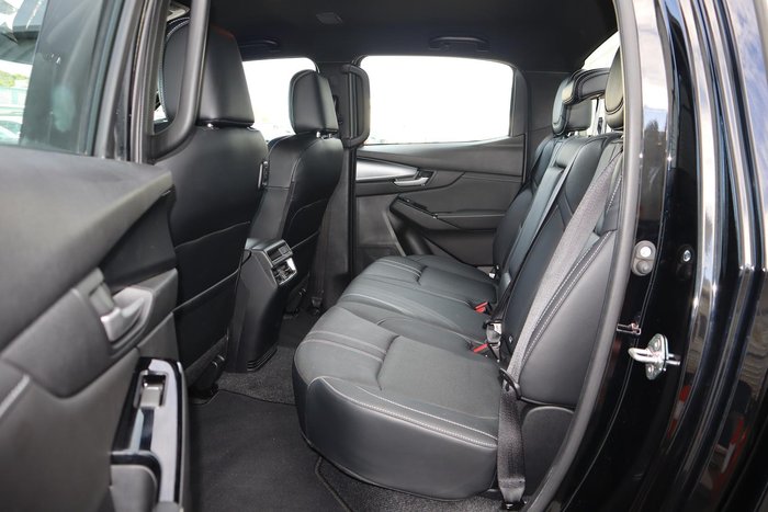 2024 Mazda BT-50 GT