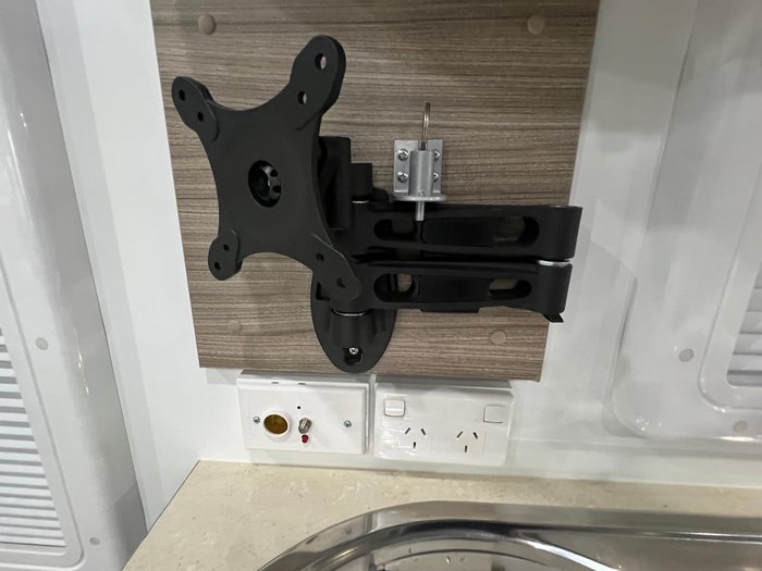 2026 Avan Aspire 555 Pop Top