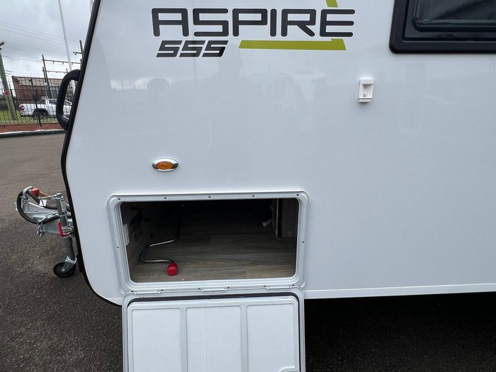2026 Avan Aspire 555 Pop Top