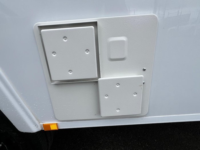 2025 Avan Aspire 555 Pop Top