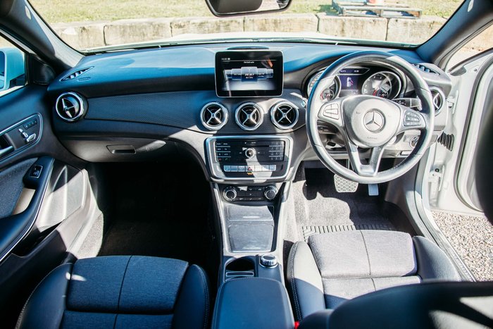 2019 Mercedes-Benz GLA-Class GLA180 Urban Edition