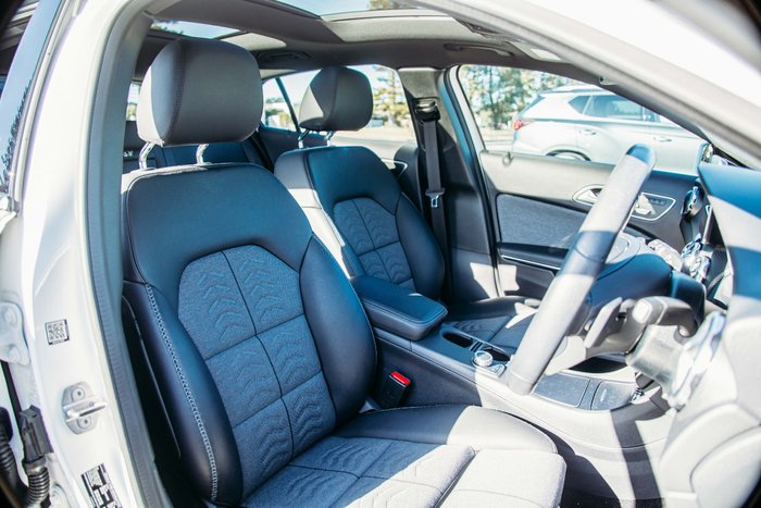 2019 Mercedes-Benz GLA-Class GLA180 Urban Edition