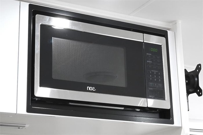 2025 VICTORY CARAVANS Trophy 21'6 bunk