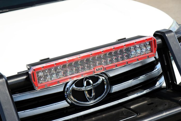 2017 Toyota Hilux SR5