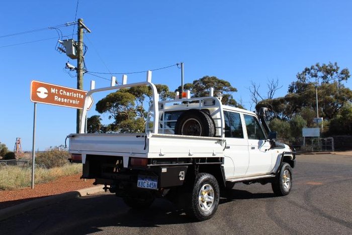 2017 Toyota Landcruiser Workmate