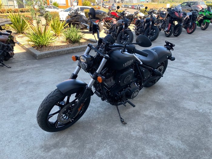 2024 Indian CHIEF DARK HORSE Black
