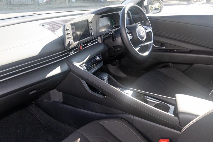 2024 Hyundai i30 Hybrid