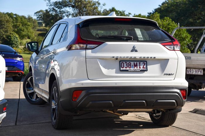 2023 Mitsubishi Eclipse Cross PHEV ES