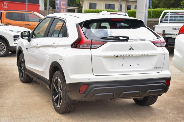 2023 Mitsubishi Eclipse Cross PHEV ES