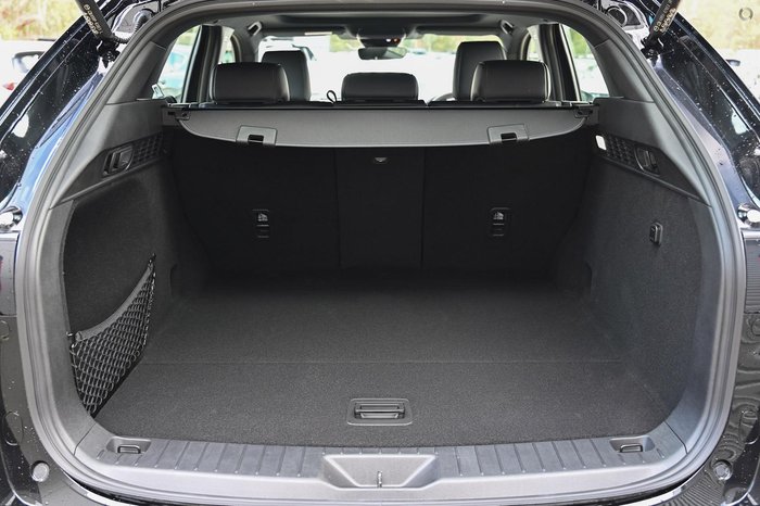 2025 Mazda CX-60 G40e Azami
