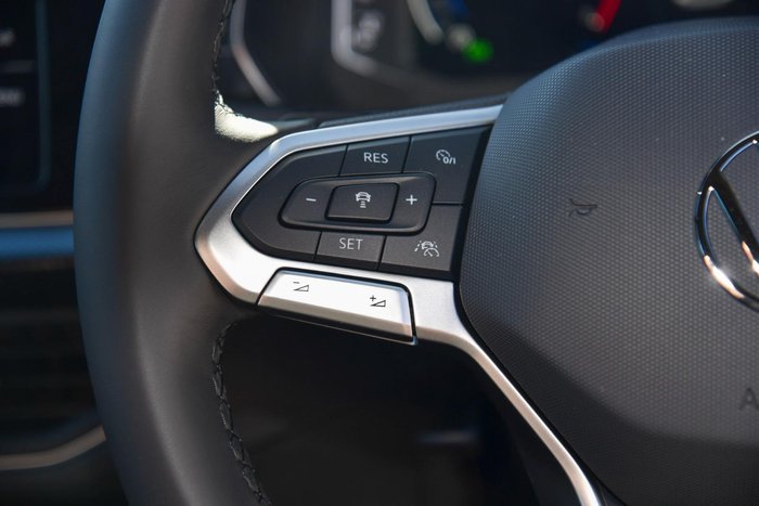 2024 Volkswagen T-Cross 85TSI R-Line