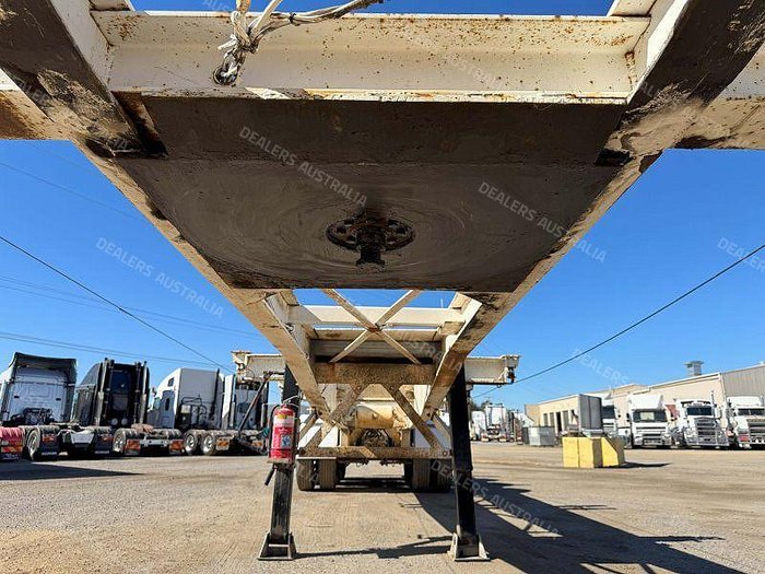 1998 TOS Transport Triaxle Skel