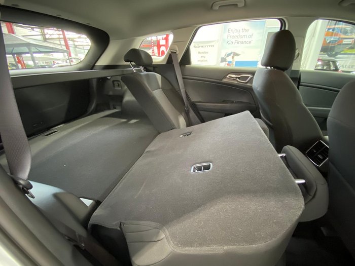 2025 Kia Sportage S