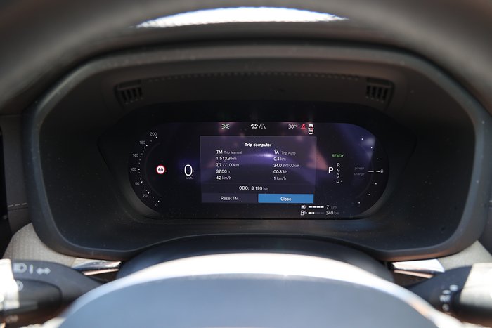 2025 Volvo XC60 Ultra T8 Plug-In Hybrid