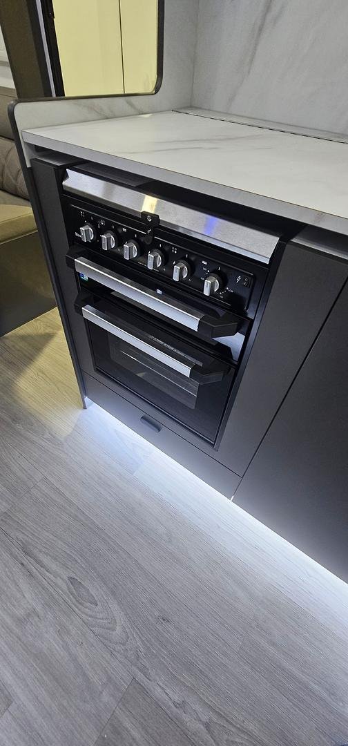 2025 Concept Ascot 680