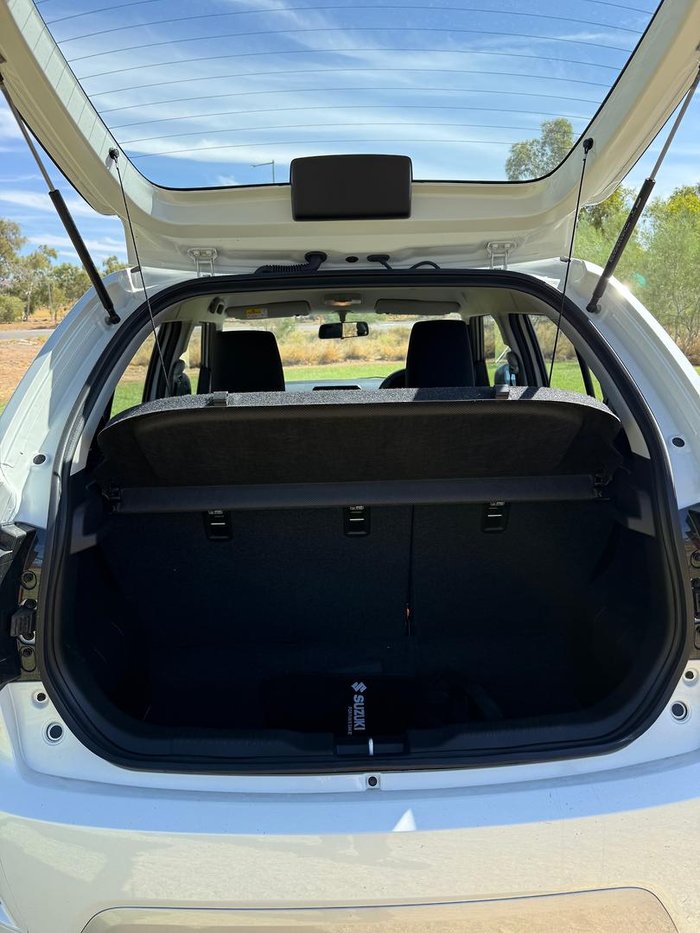 2024 Suzuki Ignis GL MF Series II Pure White