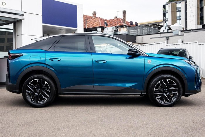 2025 Peugeot 3008 GT Premium Hybrid