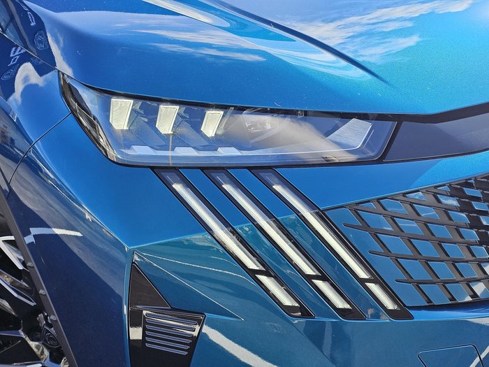 2025 Peugeot 3008 GT Premium Hybrid