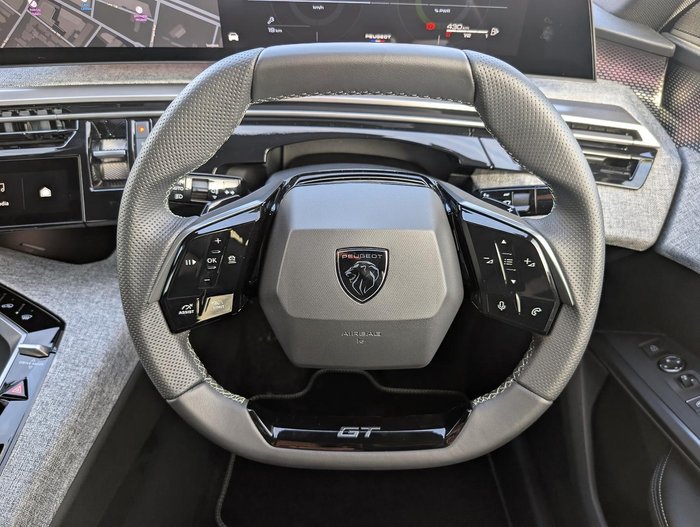 2025 Peugeot 3008 GT Premium Hybrid