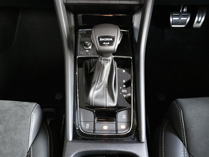 2024 SKODA Kodiaq Sportline NS MY24 4X4 Moon White