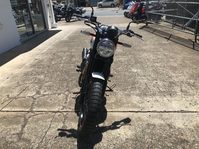 2025 Royal Enfield 2025 ROYAL ENFIELD 650CC INTERCEPTOR BEAR 650