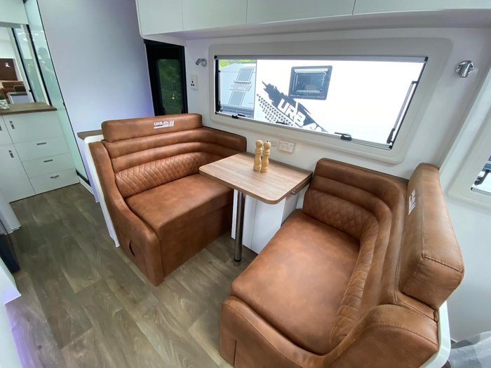 2025 Urban Caravans X-Terrain 18.9