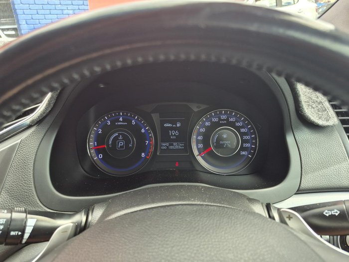 2014 Hyundai i40 Elite VF2 Creamy White