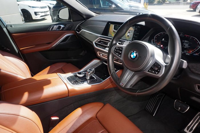2022 BMW X6 xDrive40i M Sport