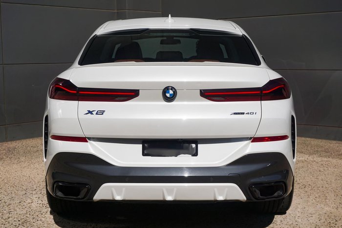 2022 BMW X6 xDrive40i M Sport