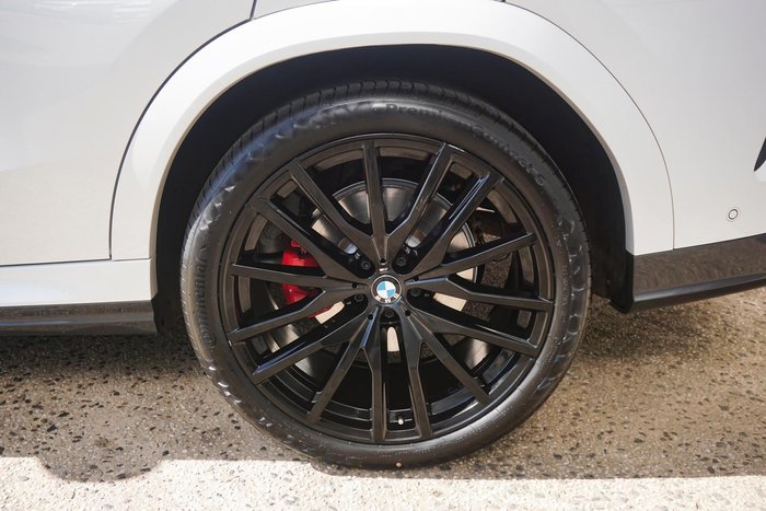 2022 BMW X6 xDrive40i M Sport