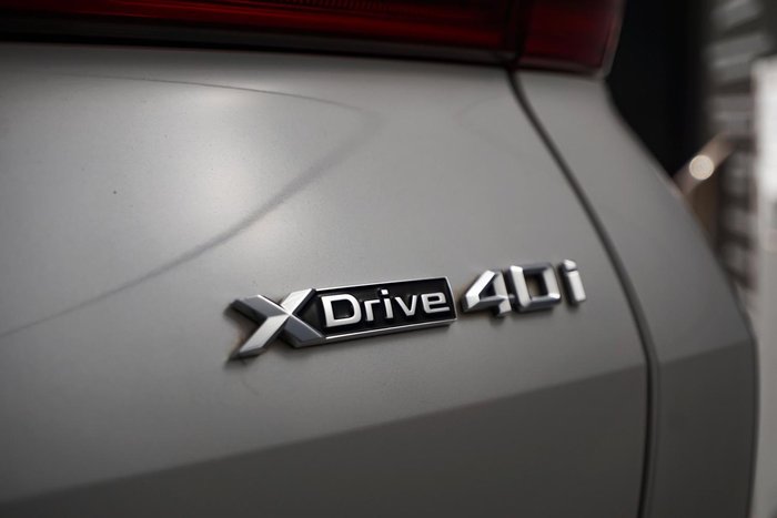 2022 BMW X6 xDrive40i M Sport
