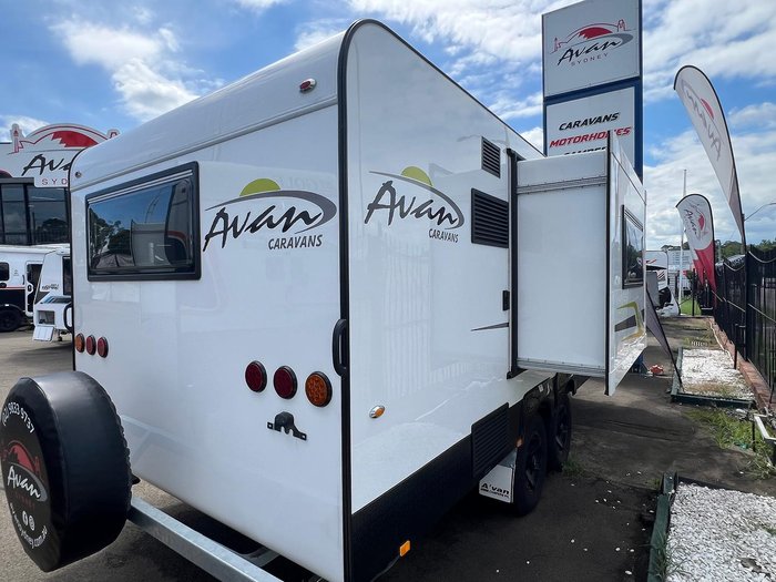 2025 Avan Aspire 587-4 Slide Out