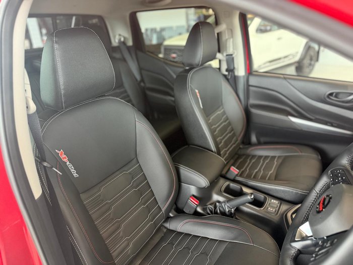 2024 Nissan Navara PRO-4X