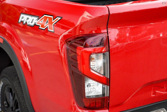 2024 Nissan Navara PRO-4X