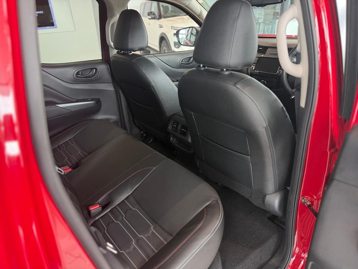 2024 Nissan Navara PRO-4X