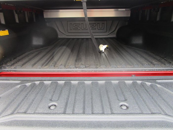 2024 Isuzu D-MAX X-TERRAIN