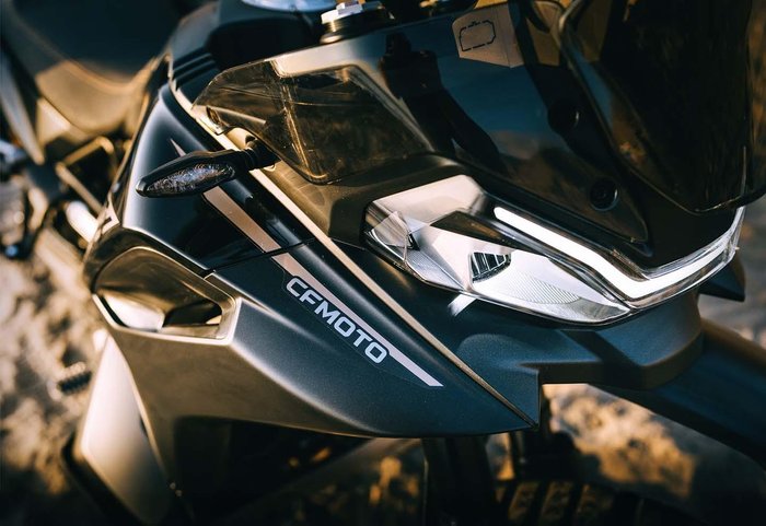 2025 CFMOTO 800MT-X MT Black