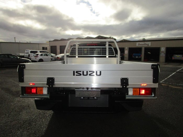 2024 Isuzu D-MAX SX