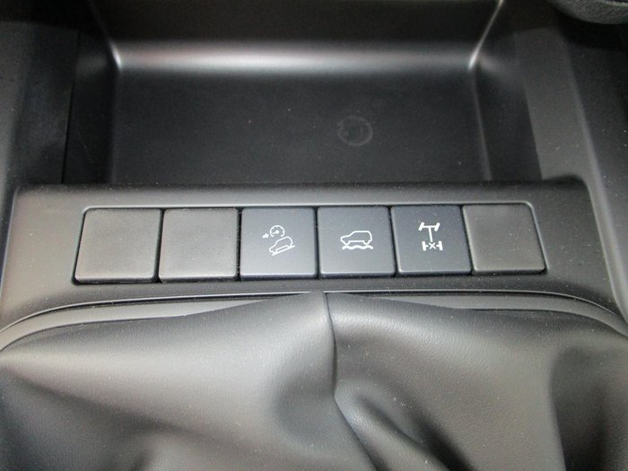 2024 Isuzu D-MAX SX