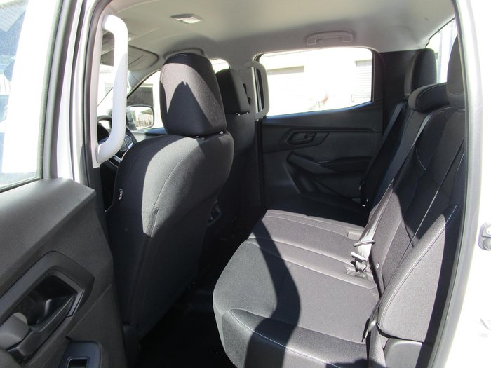 2025 Isuzu D-MAX SX