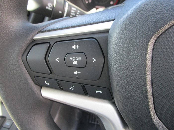 2025 Isuzu D-MAX SX
