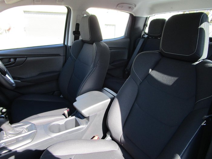 2025 Isuzu D-MAX SX