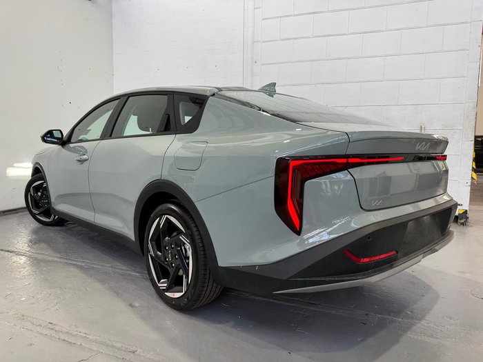 2024 Kia K4 Sport