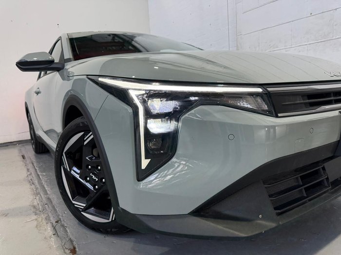 2024 Kia K4 Sport
