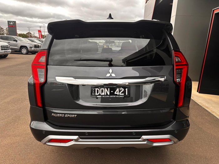 2024 Mitsubishi Pajero Sport GLS